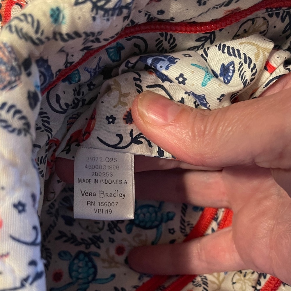 Vera Bradley Cream Crossbody with Coral, Navy & Teal Sea Life Print - Picture 8 of 10